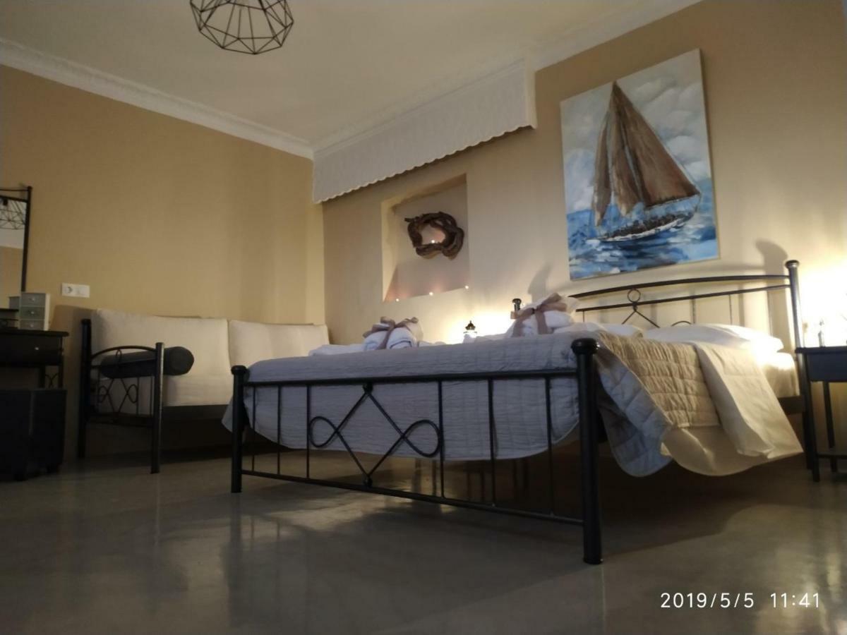 Kampanelia Village Suites Fira  Dış mekan fotoğraf