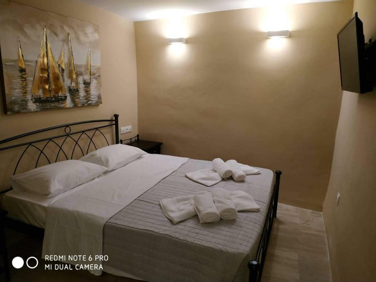 Kampanelia Village Suites Fira  Dış mekan fotoğraf